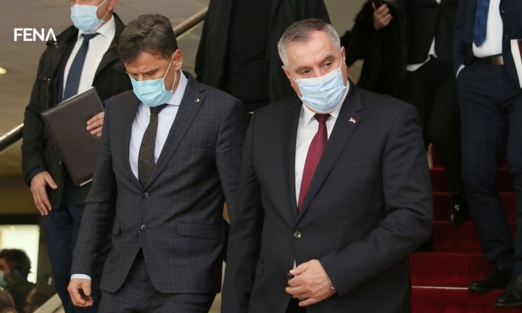 Novalić i Višković opredijeljeni za nabavku vakcina od proizvođača