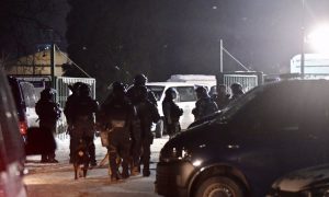 Dva policajca povrijeđena sinoć u migrantskom centru u Blažuju