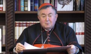 Kardinal Puljić čestitao Božić episkopima i pravoslavcima u BiH