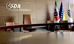 SDA: Dok čestita 9. januar, Vučić krije osumnjičene za genocid u Srebrenici