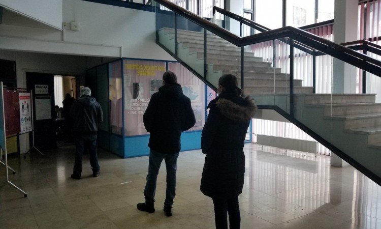 'Pod lupom' - Nestranački posmatrači pušteni bez problema na biračka mjesta