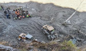 Nastavlja se akcija spašavanja radnika unutar tunela na Himalaji