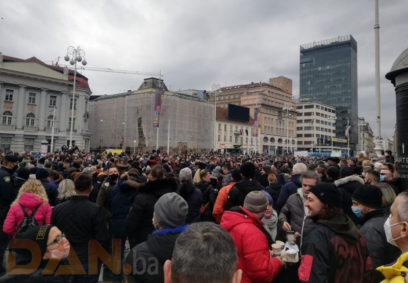 Zagreb: Prosvjednici traže potpore, ukidanje nameta i odlazak ministra Ćorića