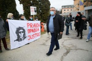 Muriz Memić: Burzić mora biti suspendovana, sutra zahtjev za ostavku Sabine Sarajlija