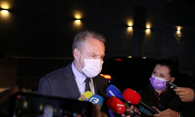 Bakir Izetbegović: EU i SAD pokušavaju pomoći da se krene u rješavanje problema
