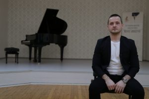 Kenan Mačković: Mladi zavole sevdah kroz obrade, kad odrastu razumiju i poruku
