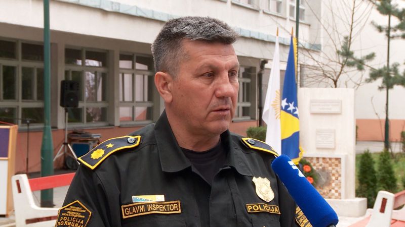 Upozorenja na nezakonitost izbora direktora FUP-a, Čampara za poništenje konkursa