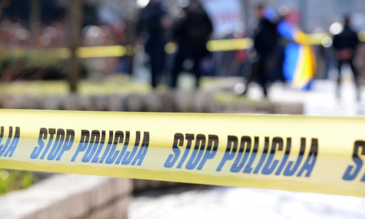 Policija privela 16 mlađih muškaraca zbog divljanja u Tomislavgradu