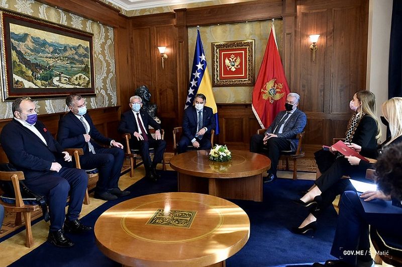 Krivokapić primio Komšića i Džaferovića: Put preko Šćepan Polja prioritetni projekat