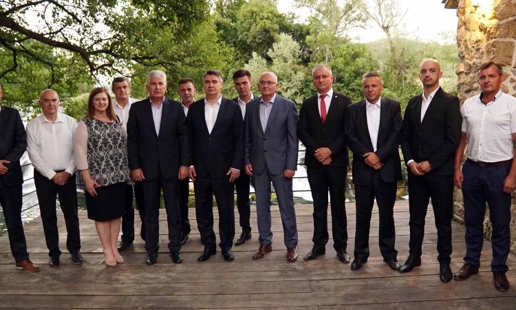 Zoran Milanović: Nije pošteno da Hrvatima drugi biraju člana Predsjedništva BiH