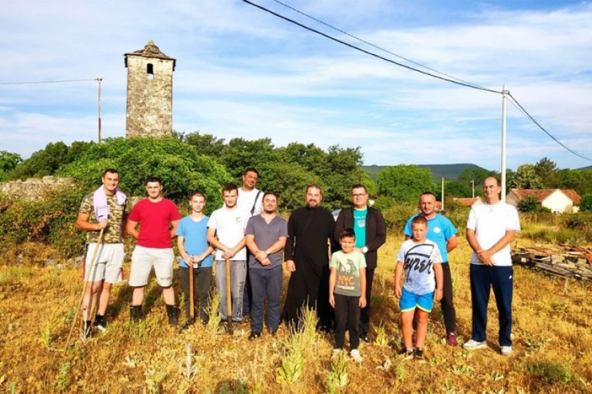 Imam i jerej organizovali zajedničku radnu akciju