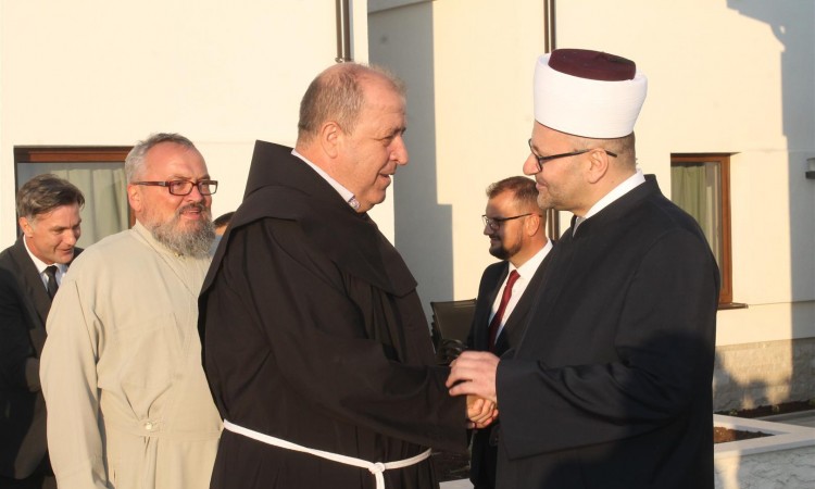 Na jučerašnjem bajramskom prijemu mostarskog muftije predstavnici svih vjerskih zajednica