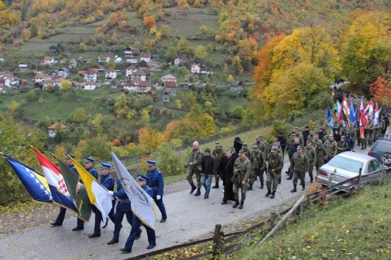 Na Bobovcu održano vojno hodočašće 'Molitva za Domovinu'