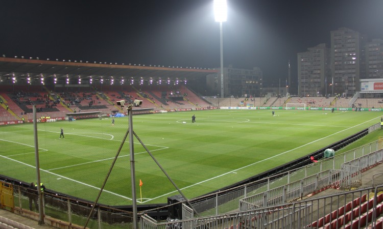 Manje od sat vremena pred utakmicu BiH - Ukrajina na Bilinom polju 700 gledalaca