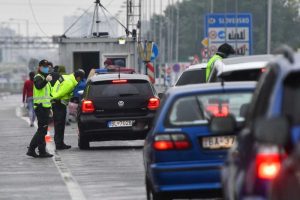 U Austriji od jutros na snazi karantena za nevakcinisanu populaciju