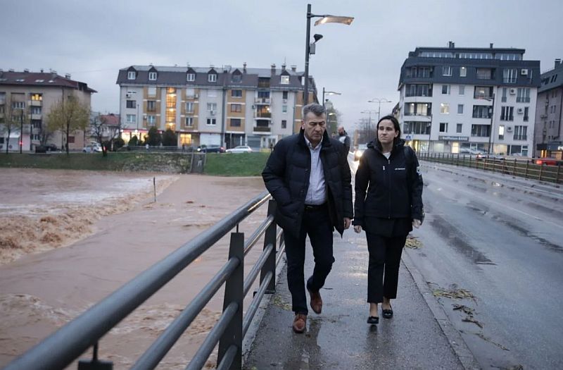 Hadžibajrić ponudio pomoć Općini Ilidža: Sad je važno pokazati solidarnost