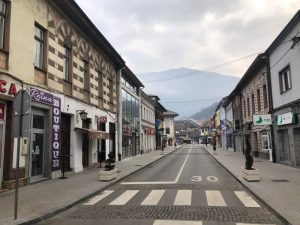Danas oblačno sa kišom prijepodne, nove padavine tokom noći na subotu