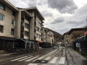 FHMZBIH: Danas pretežno oblačno vrijeme sa kišom, pljuskovima i grmljavinom