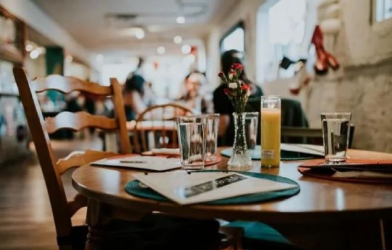 Uvodi se pravilo “vakcinisan-testiran-prebolio”