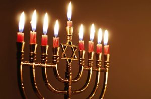 Vjernici židovske vjeroispovijesti obilježavaju Hanuku