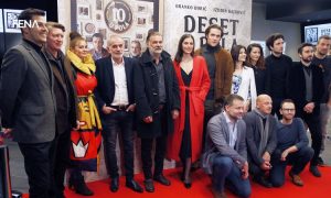 Deset u pola