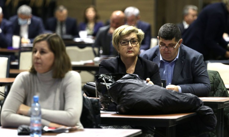 Predstavnički dom traži stavljanje van snage Pravilnika o fiskalnim sistemima