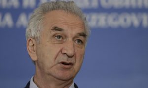 Šarović poručio Dodiku: Ne pratimo vas na vašem putu kriminala