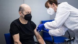 Scholz želi da 80 posto Nijemaca dobije prvu dozu do 7. januara