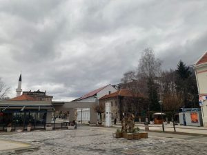 Jutros u BiH pretežno oblačno sa kišom