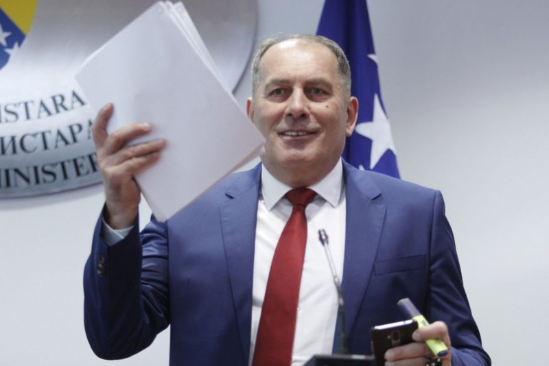 Mektić će se u Parlamentu BiH izvinuti građanima