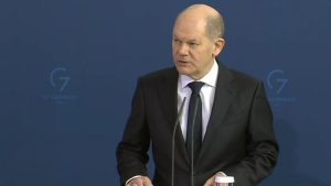 Scholz potvrdio: Ukrajini isporučujemo oružje, naša je dužnost da joj pomognemo u odbrani