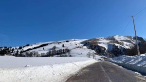 Očekuju se gužve na putevima prema ski centrima i zimskim izletištima