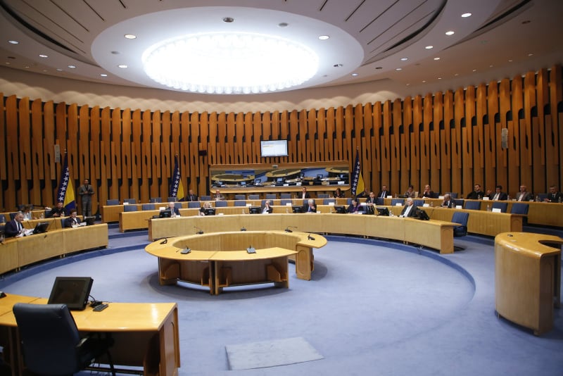 SNSD bio protiv: Dom naroda PS BiH nije podržao hitnu proceduru za ukidanje akciza