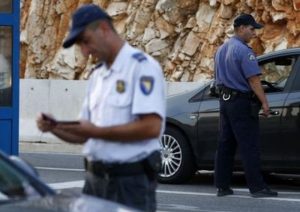 Ujić: Zabranu ulaska u BiH ima 300 osoba, manje iz Srbije nego Turske, Crne Gore i Albanije