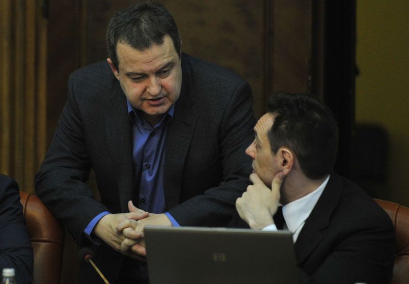 Vučić na mukama: Dačić i Vulin sporni zapadnim vladama