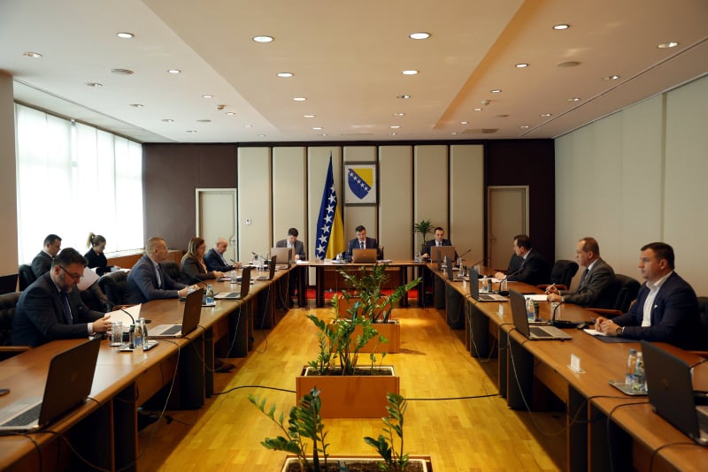 Vijeće ministara BiH o ulasku Ukrajinaca u BiH, oficiru za vezu pri EUROPOL-u, plaćama