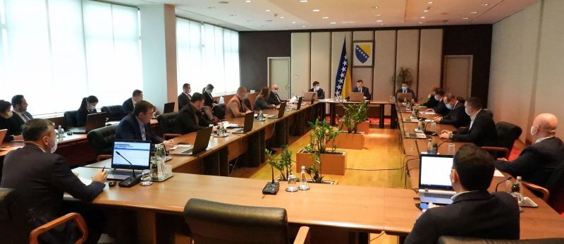 Telefoni rade: Danas VM BiH odobrava novac za izbore?