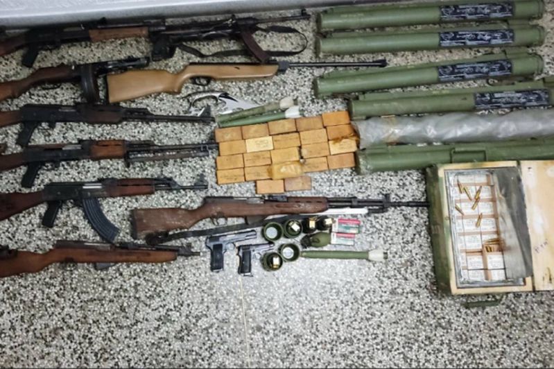 Kod lica iz Kozarske Dubice nađeno 26 pušaka i šest zolja