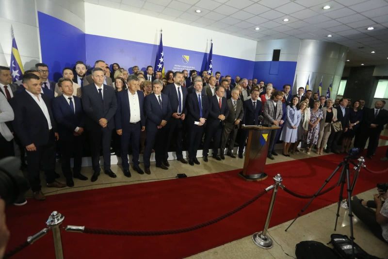 Nikšić okuplja predstavnike jedanaest stranaka, sumiraju izborne rezultate