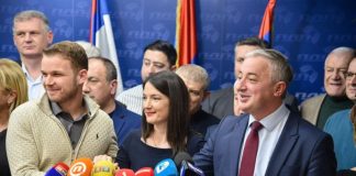Jelena Trivić proglasila pobjedu za predsjednicu RS-a, slavlje na ulicama Banja Luke