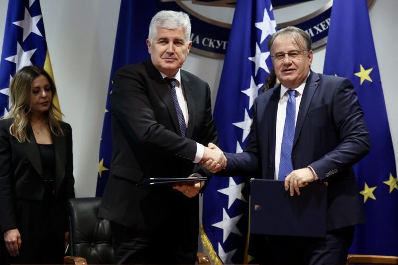 Nikšić, Čović i Dodik potpisuju sporazum o formiranju Vijeća ministara BiH