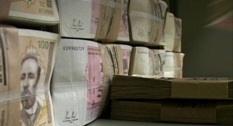 Od indirektnih poreza prikupljeno milijardu i 412 miliona KM više nego lani