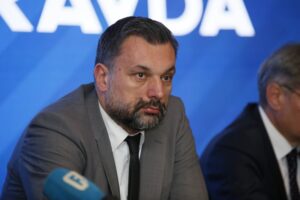 Konaković se dogovara sa Vučićem, Milanovićem, a neprijatelje vidi u SDA, DF i novinarima