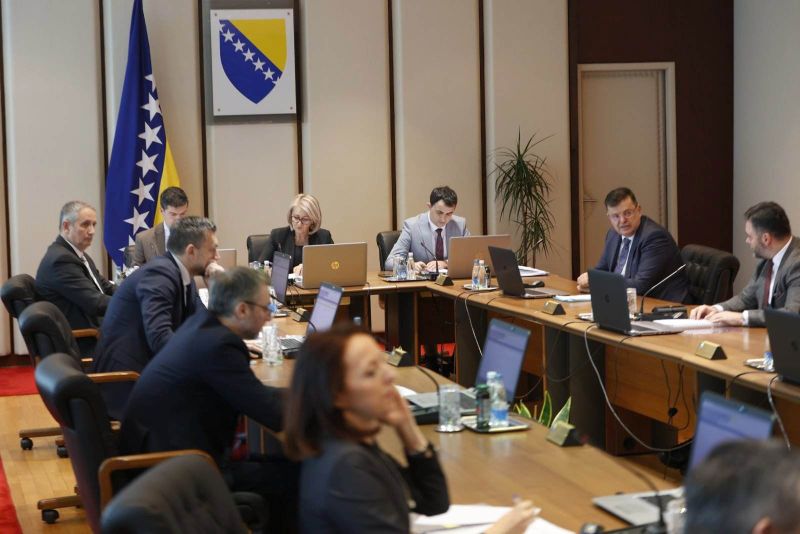 Vijeće ministara BiH naložilo hitno raspisivanje konkursa u više od 20 državnih institucija