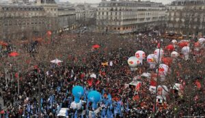 Zbog penzione reforme danas veliki štrajk u Francuskoj