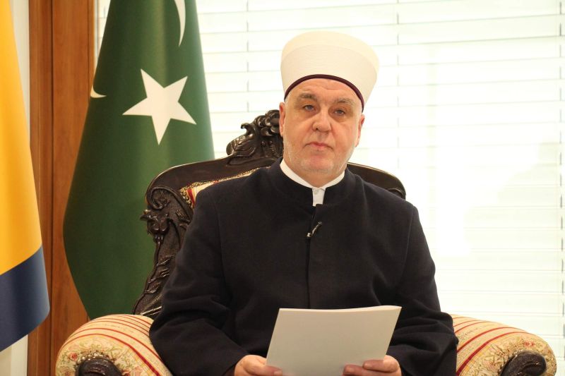 Ramazanska poruka reisul-uleme: Budimo milostivi prema Njegovim stvorenjima i neka se na nama vidi da postimo