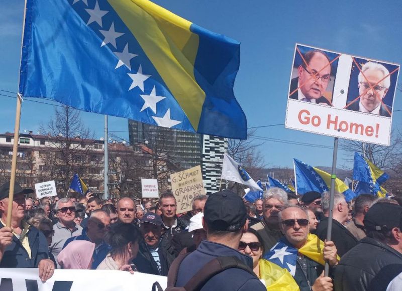 PROTESTI U SARAJEVU: Zornić poručila Zapadu: Ne testirajte naše strpljenje, zamijenite HDZ-ovog Schmidta u OHR-u