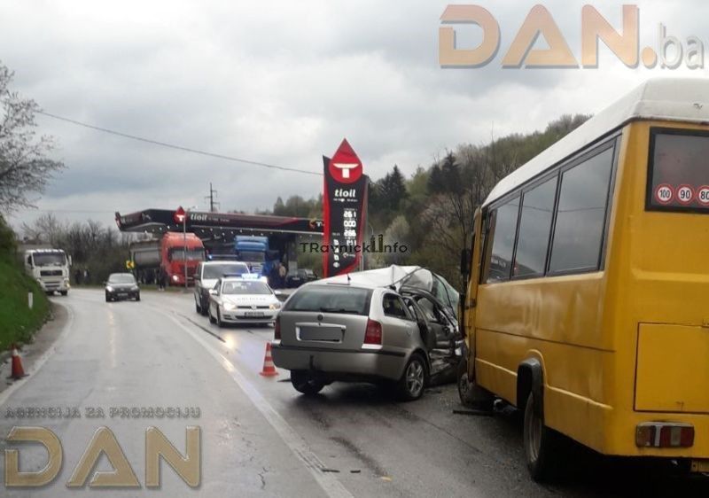 Teška nezgoda kod Travnika: Jedna osoba poginula, četiri ozlijeđene