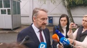 Bakir Izetbegović: Schmidt danas nije iznosio detalje, razgovaram sa svima o uspostavi vlasti