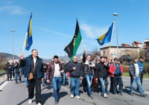 Sastanak sa Džindićem nije polučio dogovor: Rudari nastavljaju štrajk